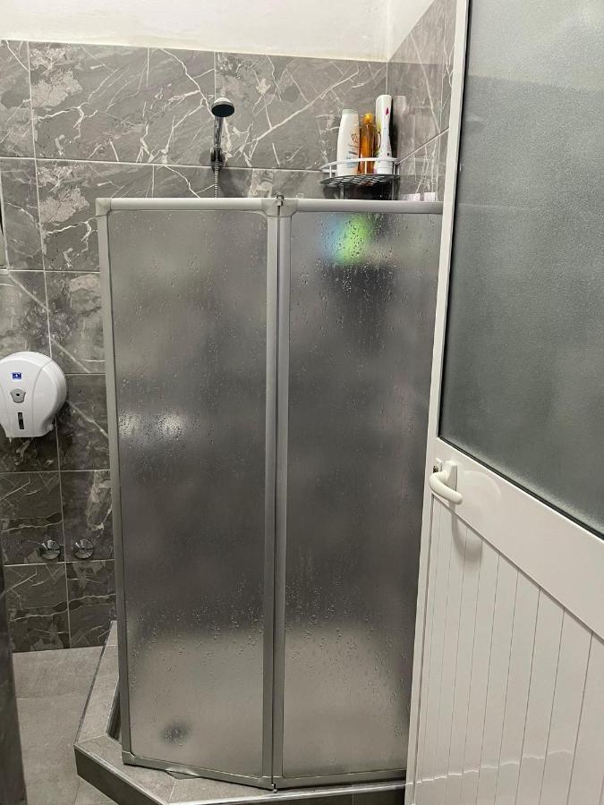 Apartament Gjergji Sarandë Exteriér fotografie